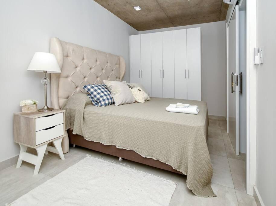 A Estrenar! Apartamento Con Pileta Zona Aeropuerto Wifi 200Mg Asuncion Kültér fotó