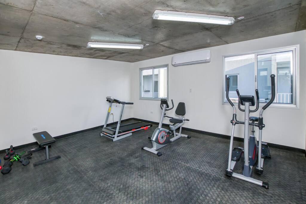 A Estrenar! Apartamento Con Pileta Zona Aeropuerto Wifi 200Mg Asuncion Kültér fotó